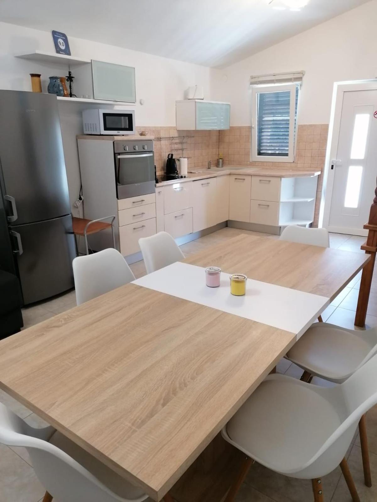 Apartments Villa Julia Trogir Exterior foto